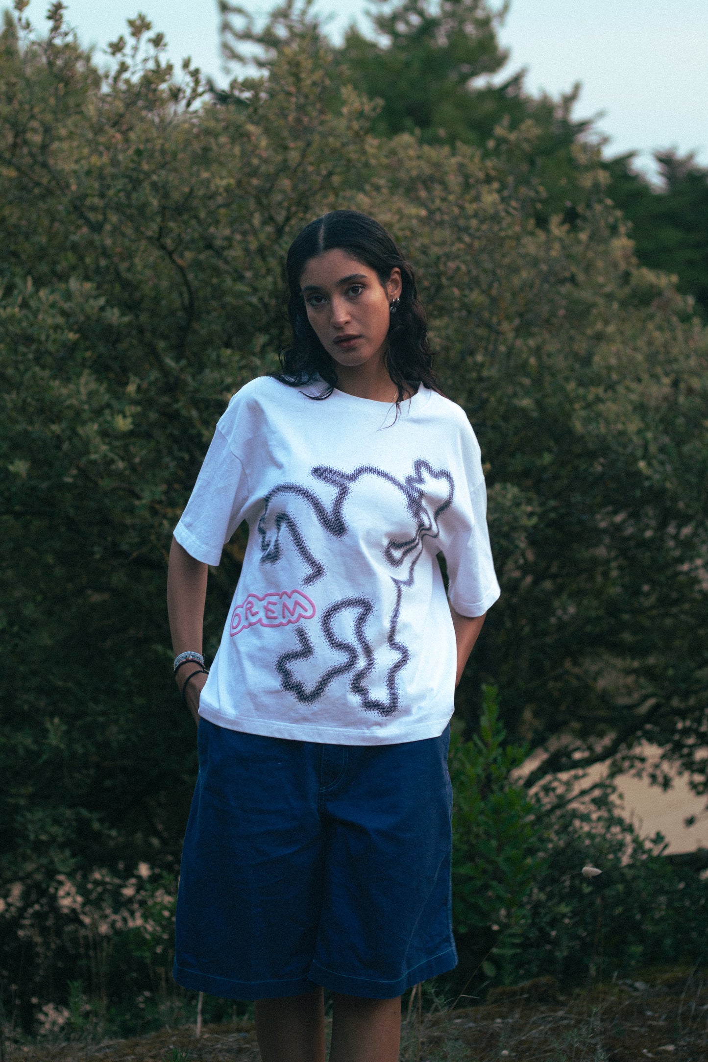 "BIG DEBILOS" Graphic tee