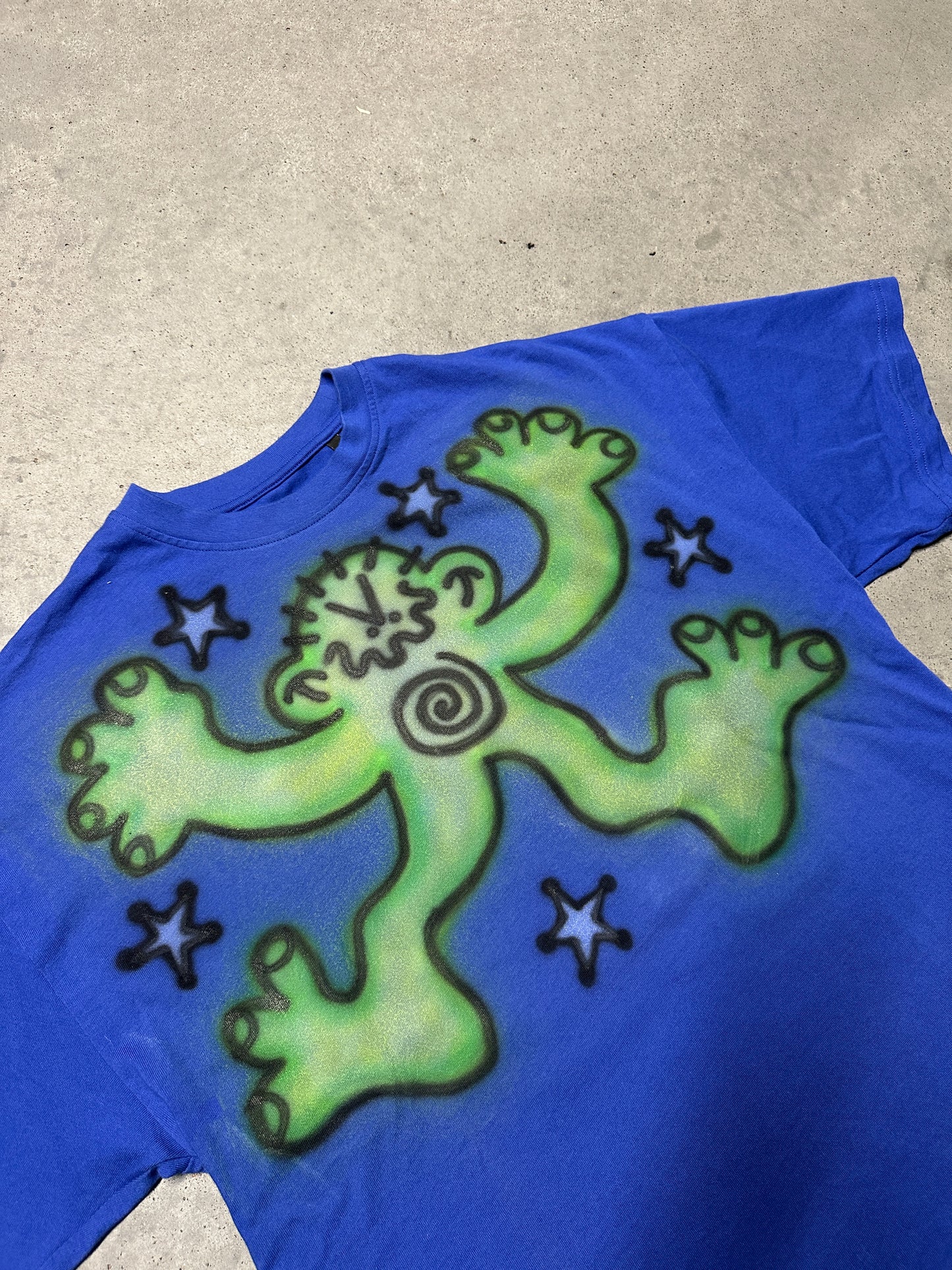 Airbrush custom tee "BIG DEBILOS"