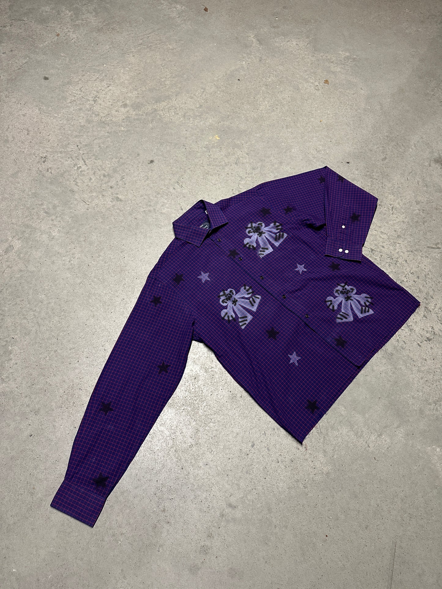 Airbrush custom shirt "DEBILOS"