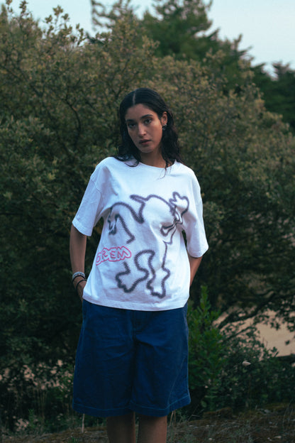 "BIG DEBILOS" Graphic tee