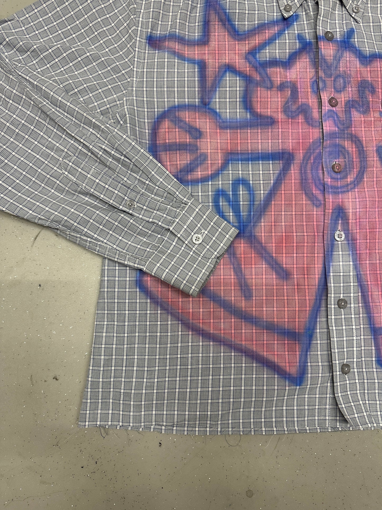 Airbrush custom shirt "DEBILOS"